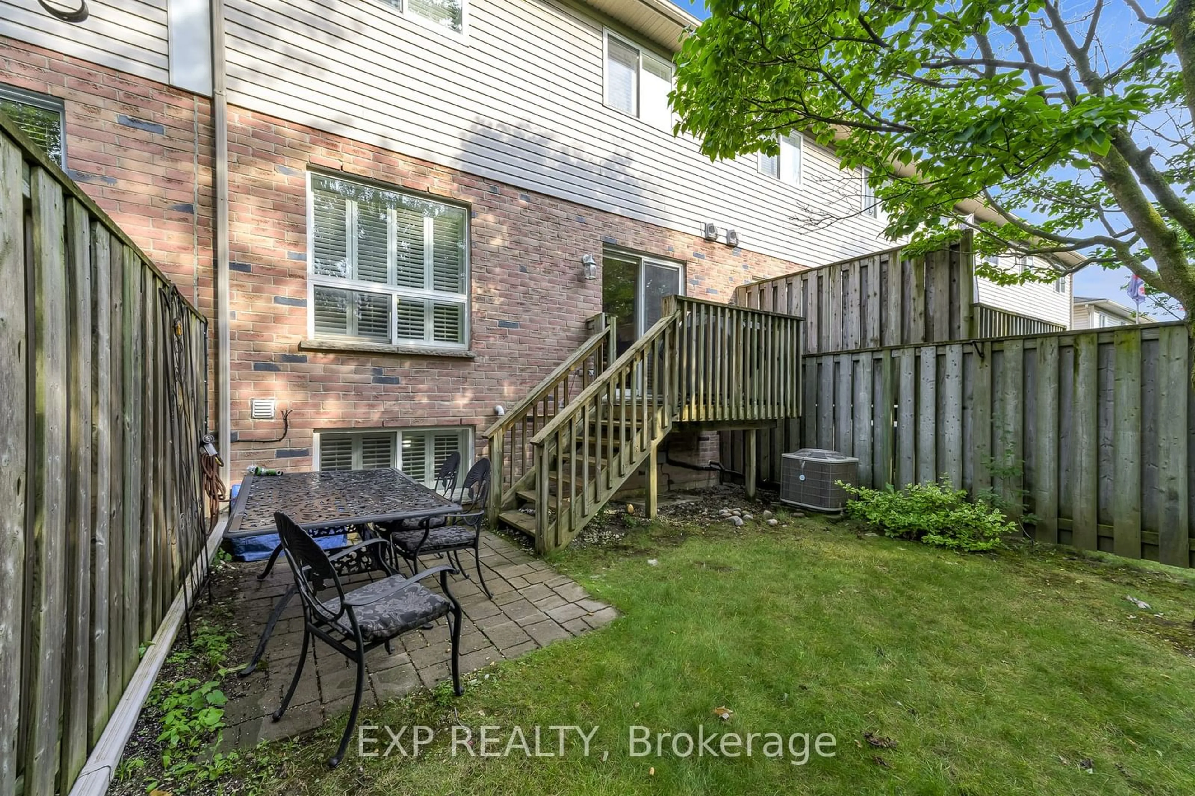 Patio for 485 Green Rd #61, Hamilton Ontario L8E 6A8