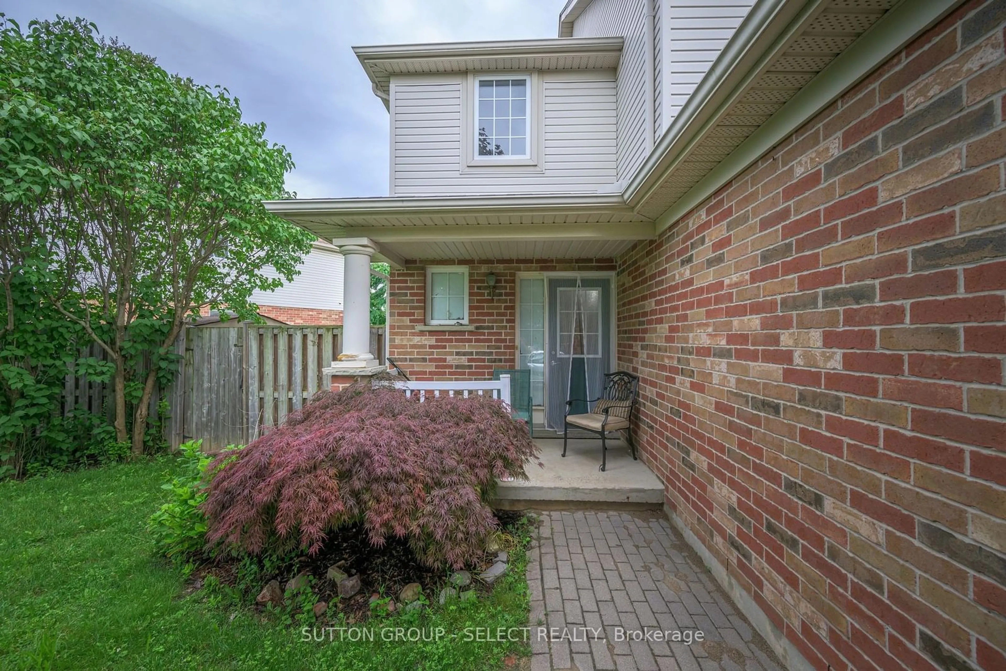 A pic from exterior of the house or condo for 788 Silversmith St, London Ontario N6H 5R7