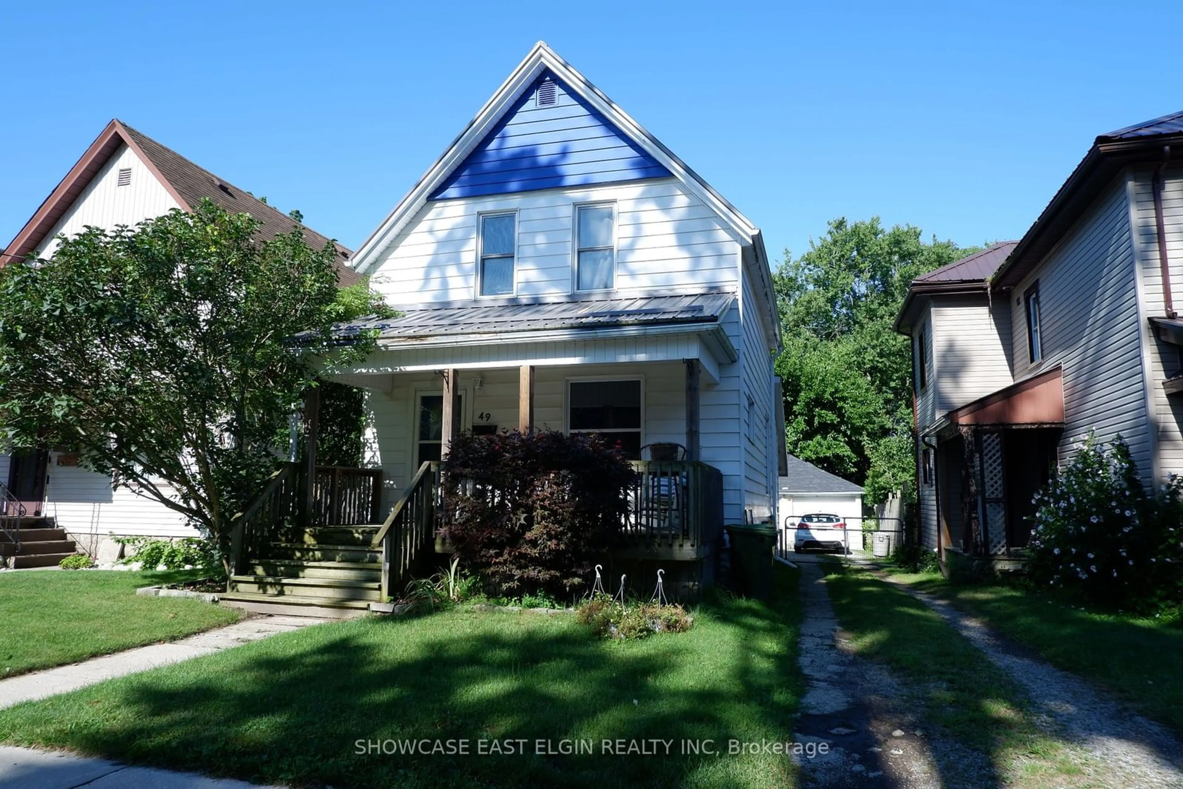 Frontside or backside of a home, the street view for 49 West Ave, St. Thomas Ontario N5R 3P6