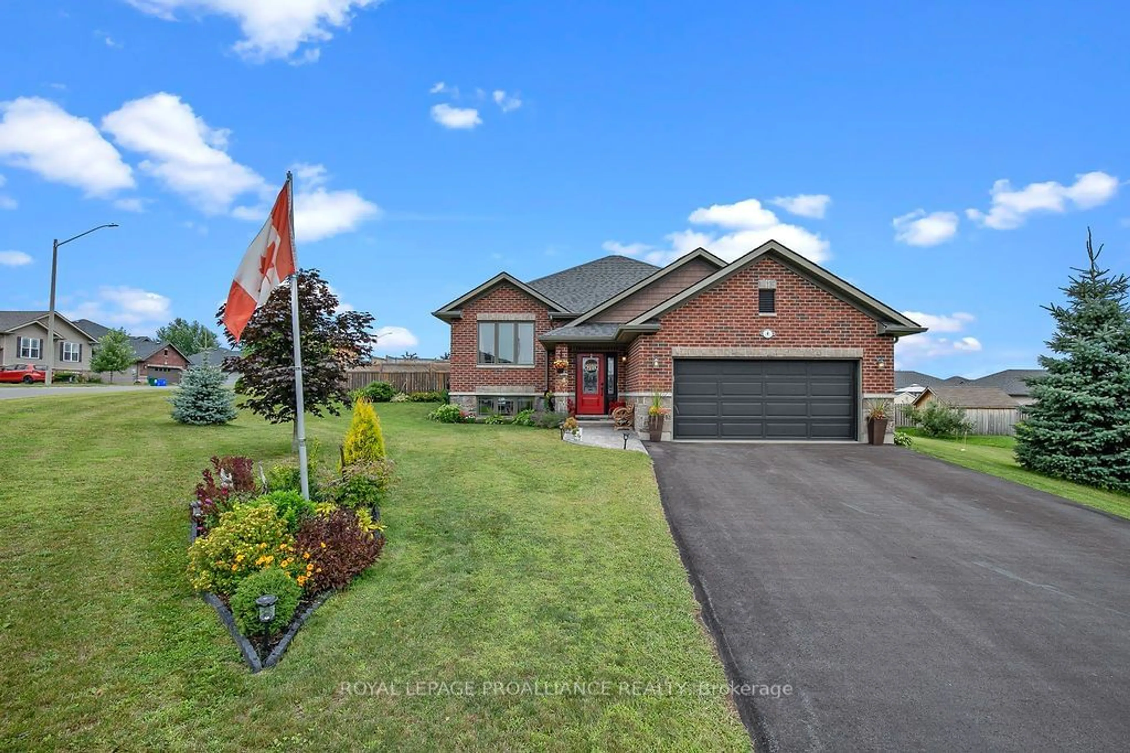 Home with brick exterior material for 4 Ashwood Cres, Quinte West Ontario K0K 2C0