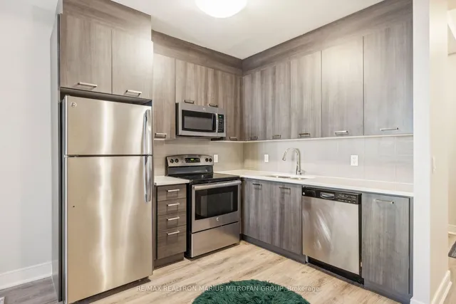 Additional property image - 150 Main St Unit 805