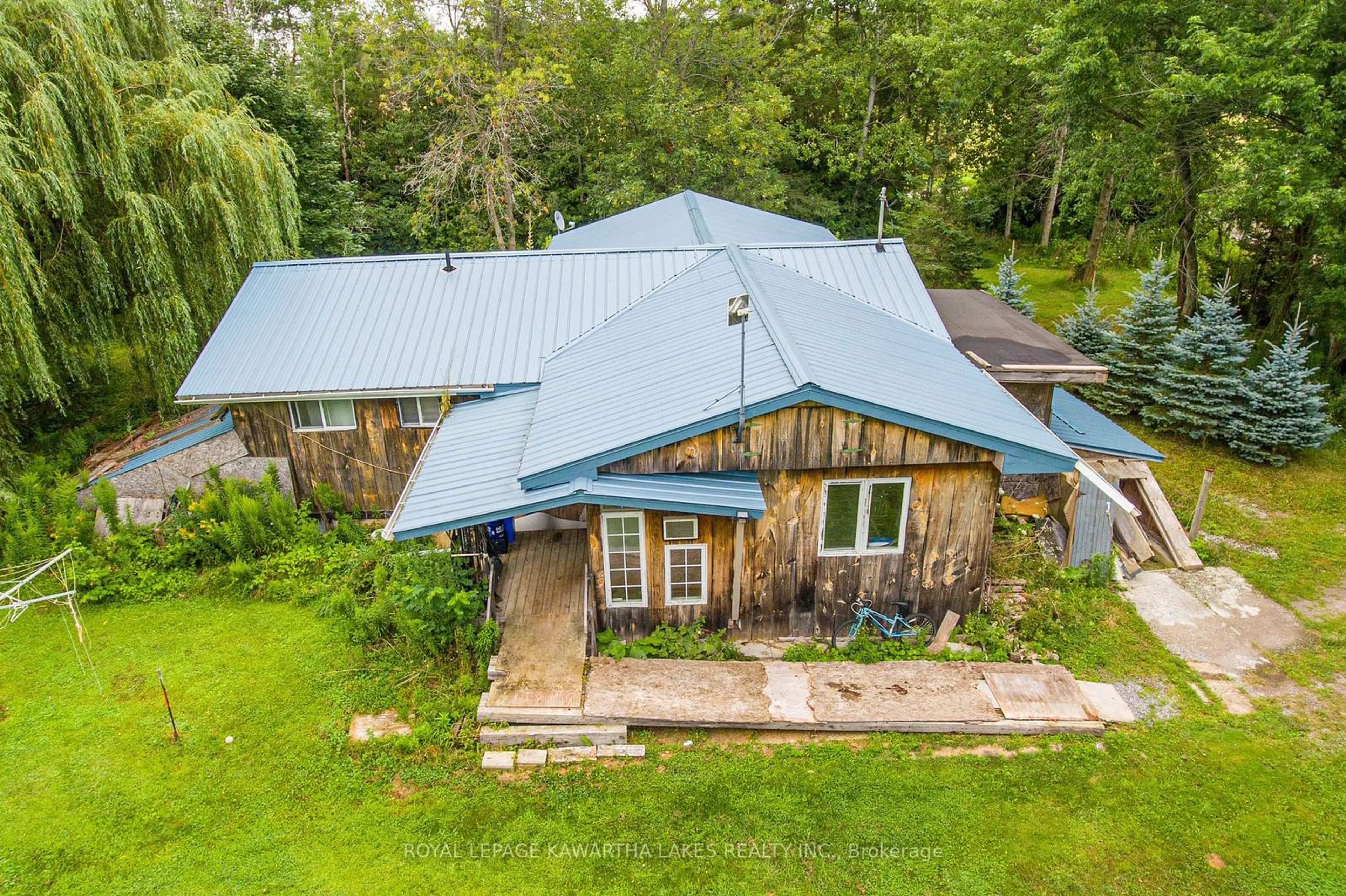 Frontside or backside of a home for 917 Settlers Rd, Kawartha Lakes Ontario K9V 4R6