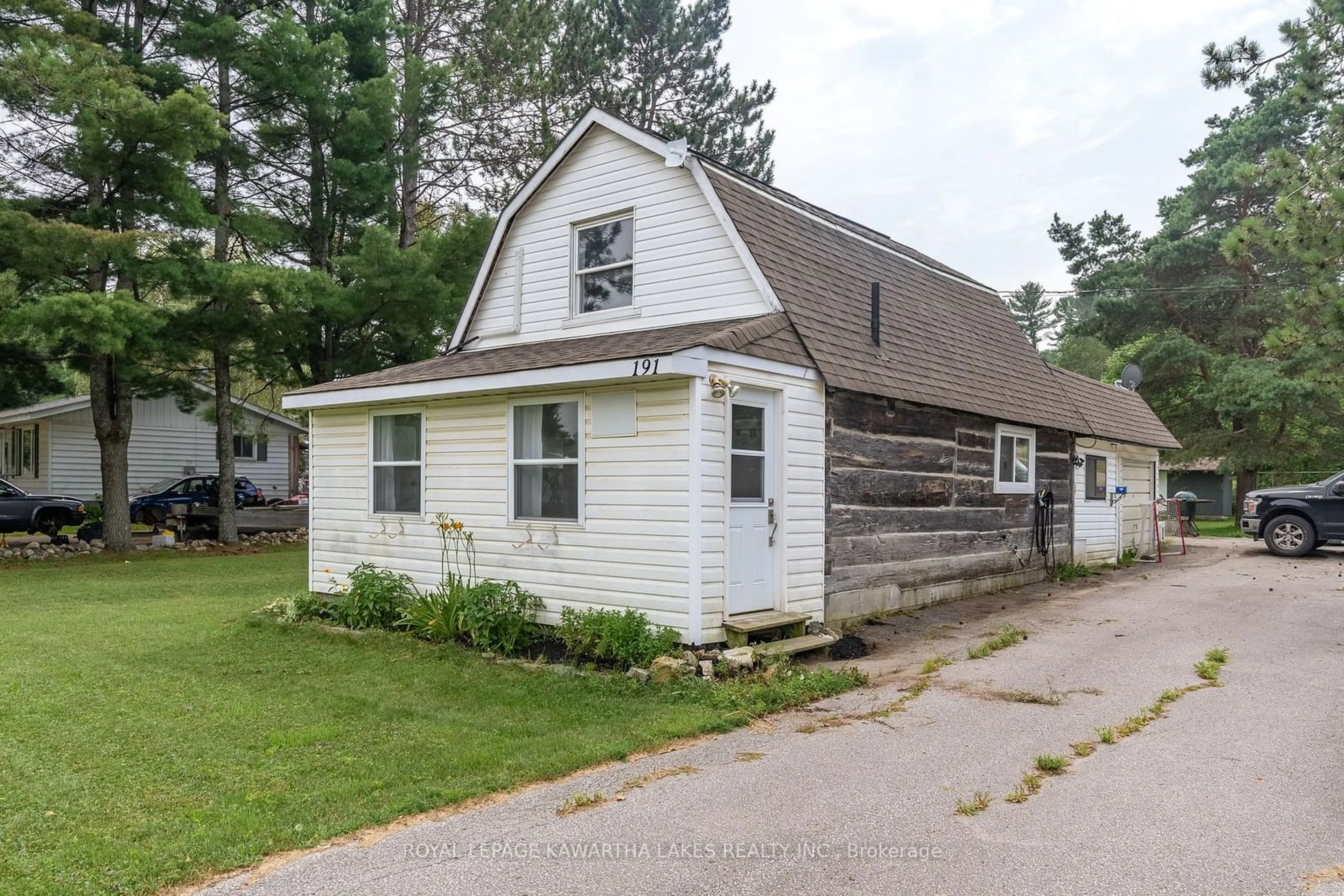 Frontside or backside of a home, cottage for 191 Bobcaygeon Rd, Minden Hills Ontario K0M 2K0