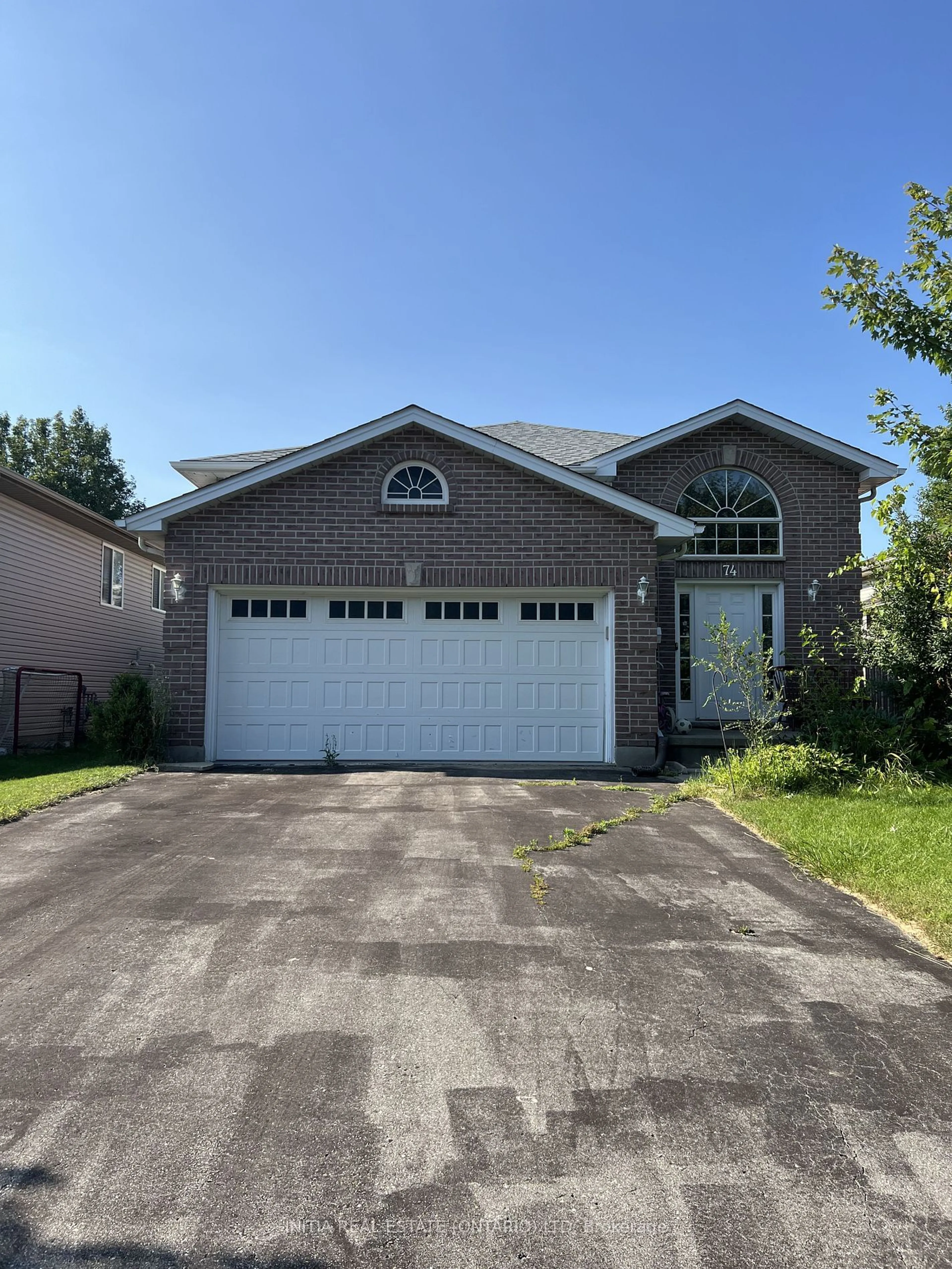 Frontside or backside of a home for 74 Kennedy Pl, London Ontario N5V 4W1