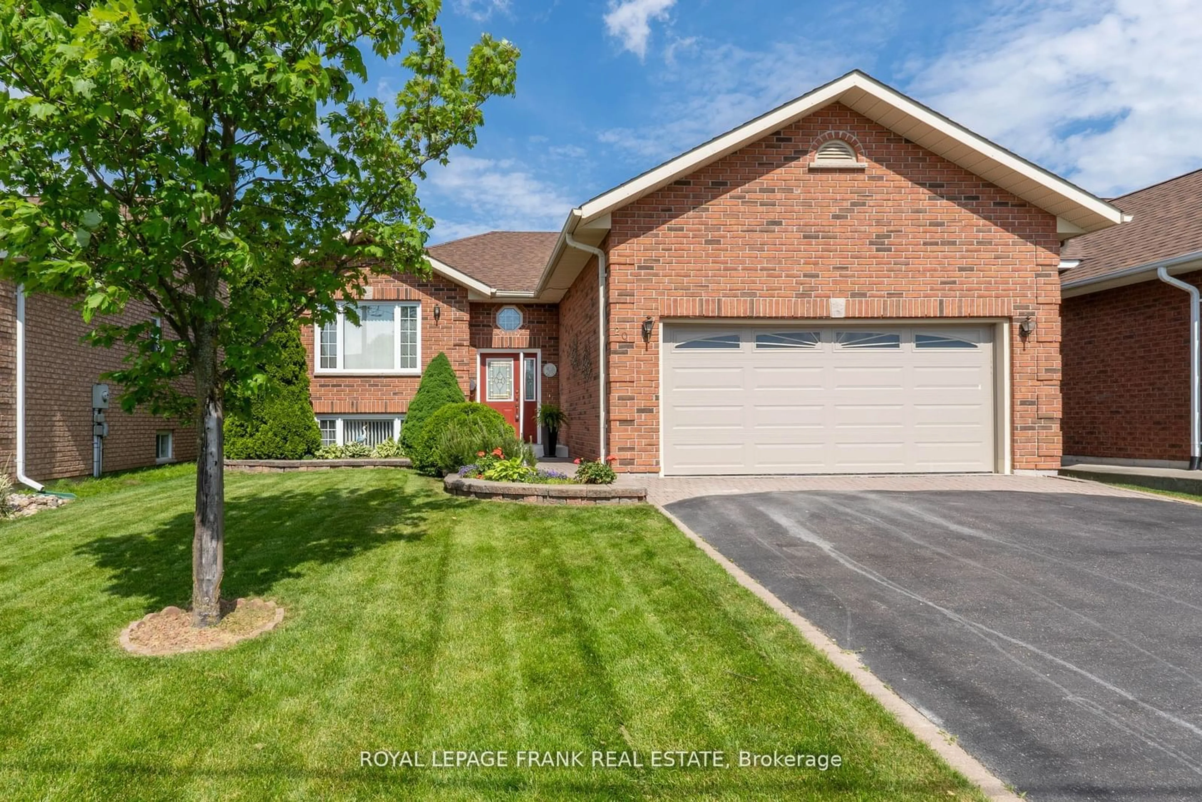 Frontside or backside of a home for 20 Dormer Rd, Kawartha Lakes Ontario K9V 2H8