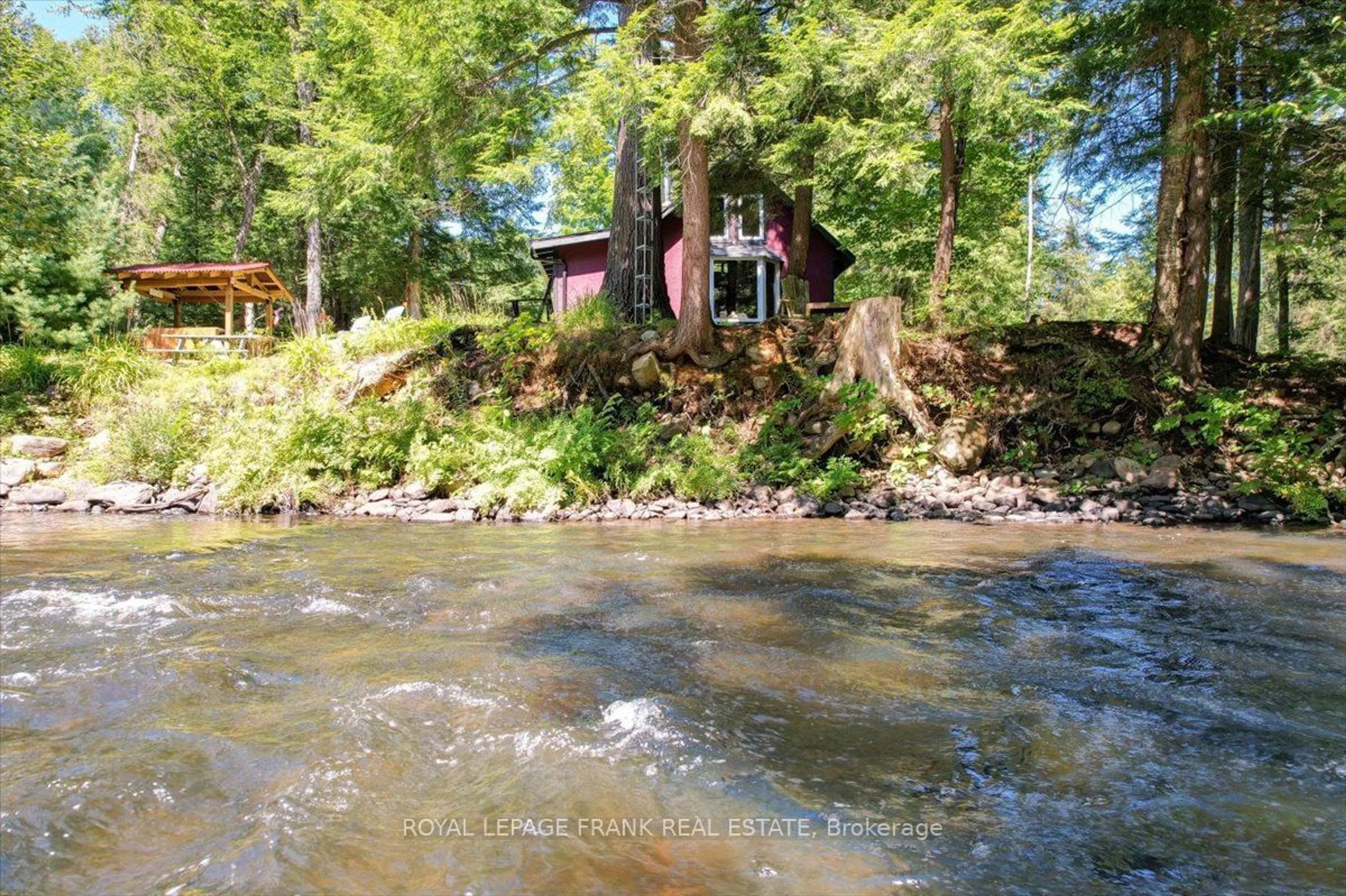 Cottage for 2313 The South Rd, Marmora and Lake Ontario K0L 1P0