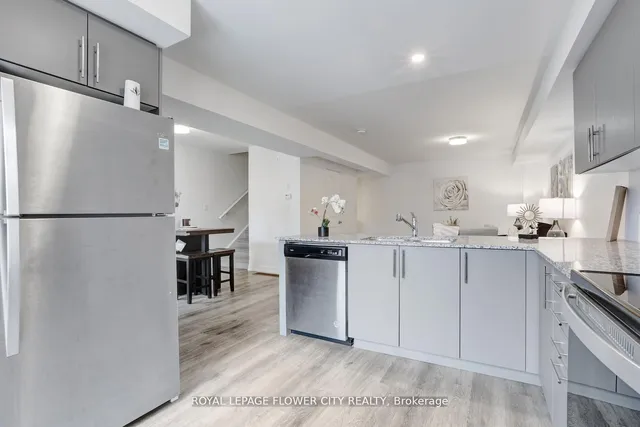 Additional property image - 205 West Oak Tr Unit 16