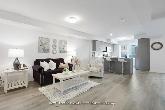 Additional property image - 205 West Oak Tr Unit 16