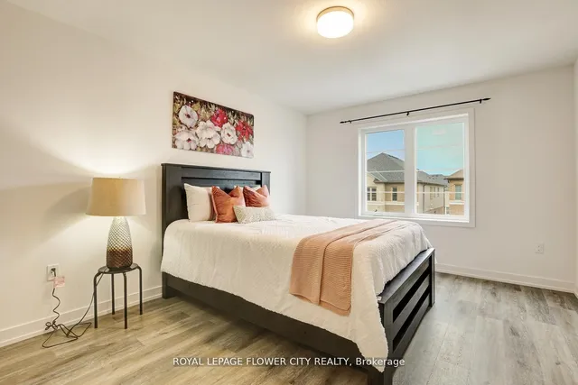 Additional property image - 205 West Oak Tr Unit 16