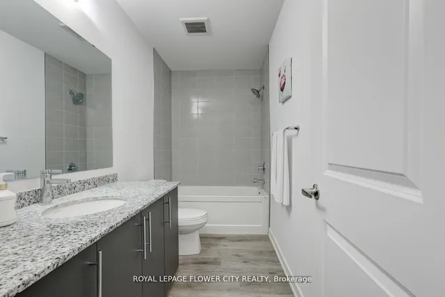 Additional property image - 205 West Oak Tr Unit 16