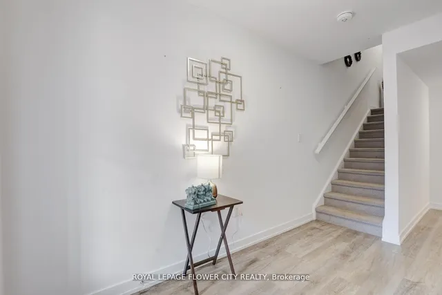 Additional property image - 205 West Oak Tr Unit 16