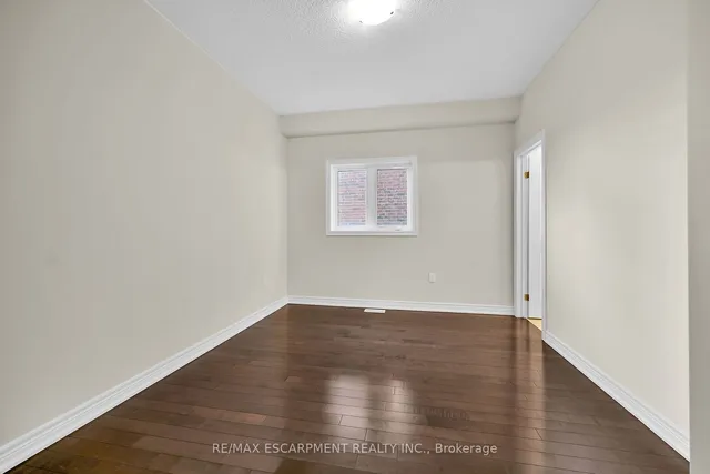 Additional property image - 408 Dalgleish Tr