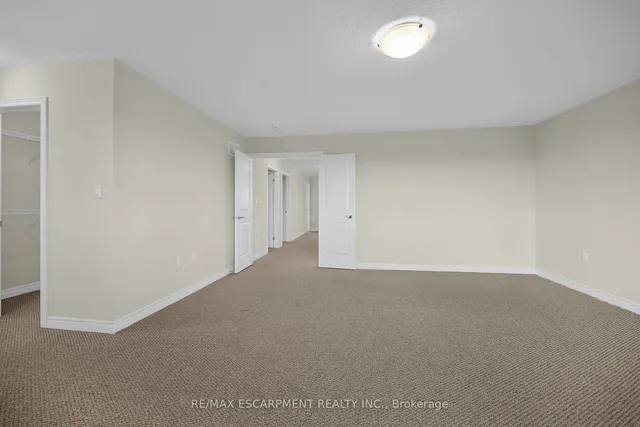 Additional property image - 408 Dalgleish Tr