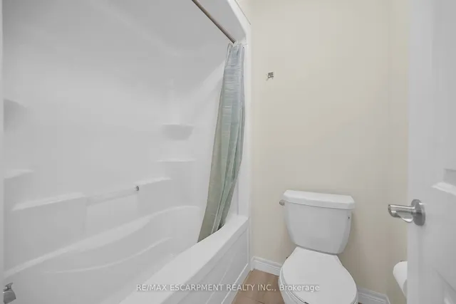 Additional property image - 408 Dalgleish Tr