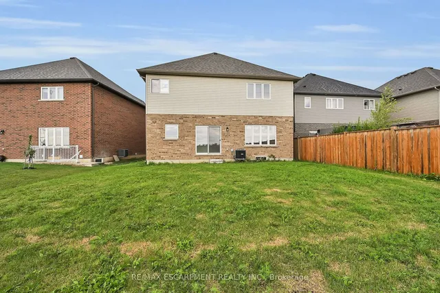 Additional property image - 408 Dalgleish Tr