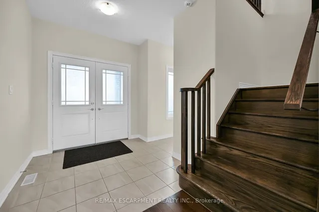 Additional property image - 408 Dalgleish Tr