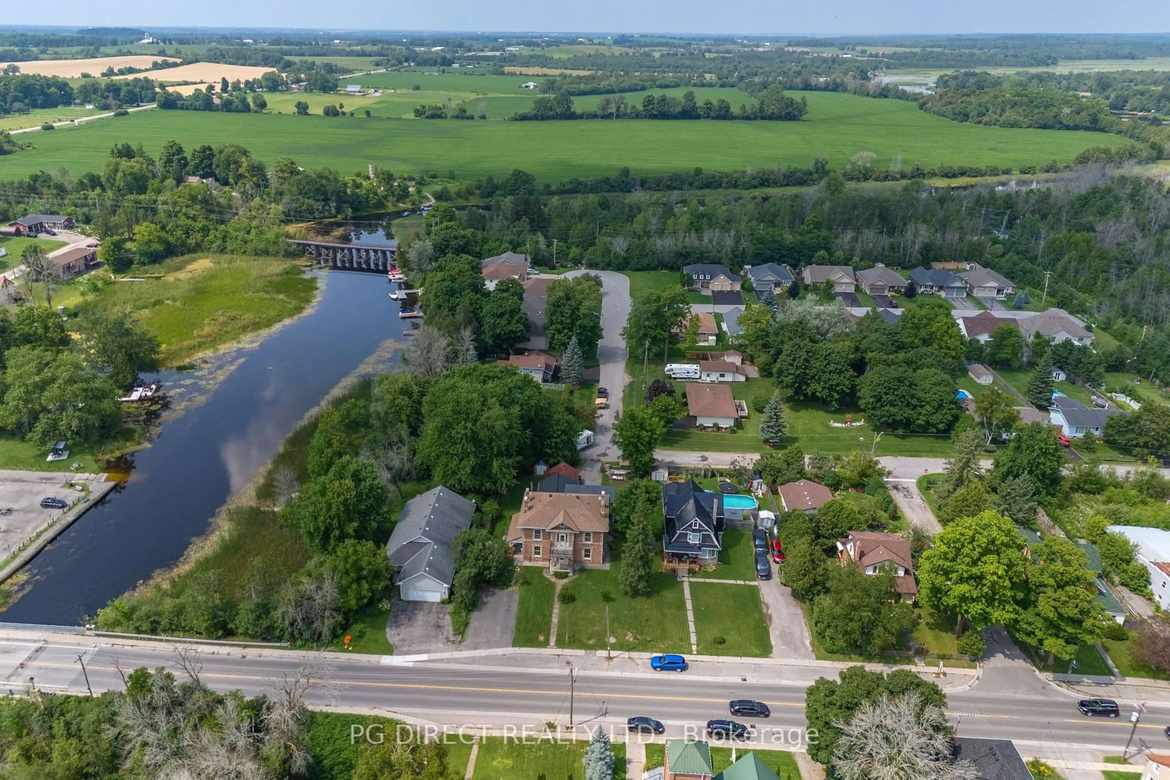 Frontside or backside of a home, the street view for 61 King St, Kawartha Lakes Ontario K0L 2W0