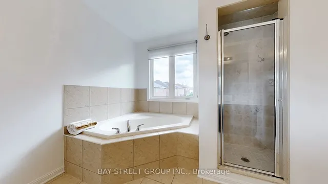 Additional property image - 76 Roelfson Dr