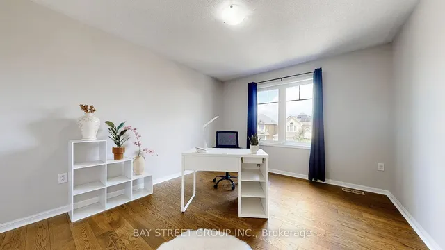 Additional property image - 76 Roelfson Dr