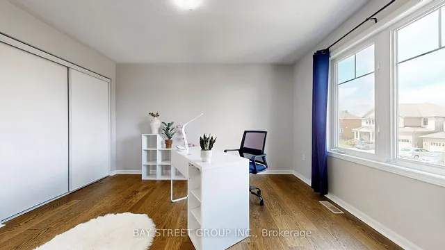 Additional property image - 76 Roelfson Dr