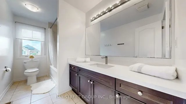 Additional property image - 76 Roelfson Dr