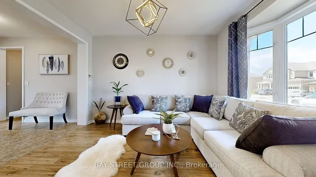Additional property image - 76 Roelfson Dr
