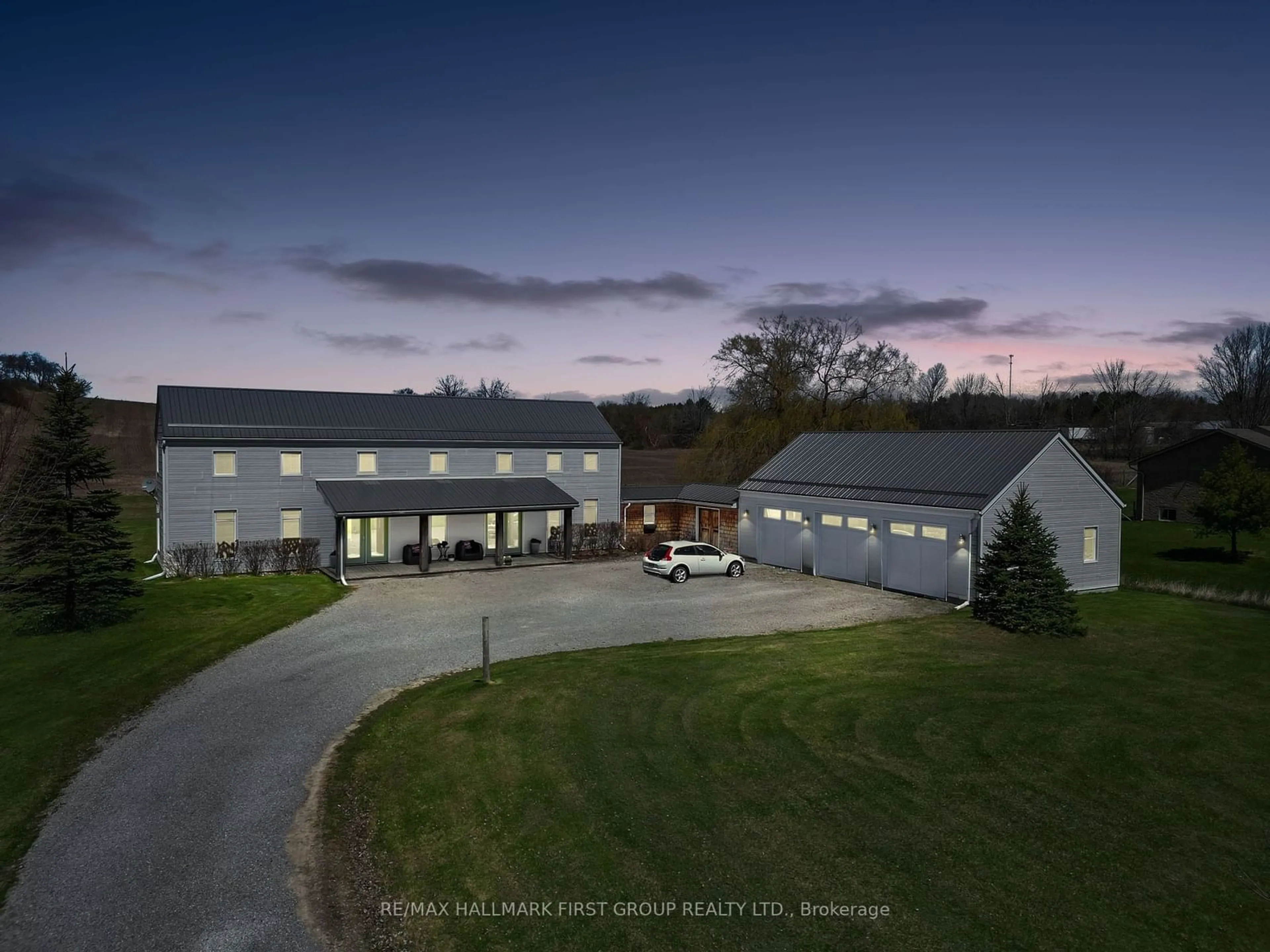 Frontside or backside of a home, the front or back of building for 8508 Dale Rd, Cobourg Ontario K9A 0T4