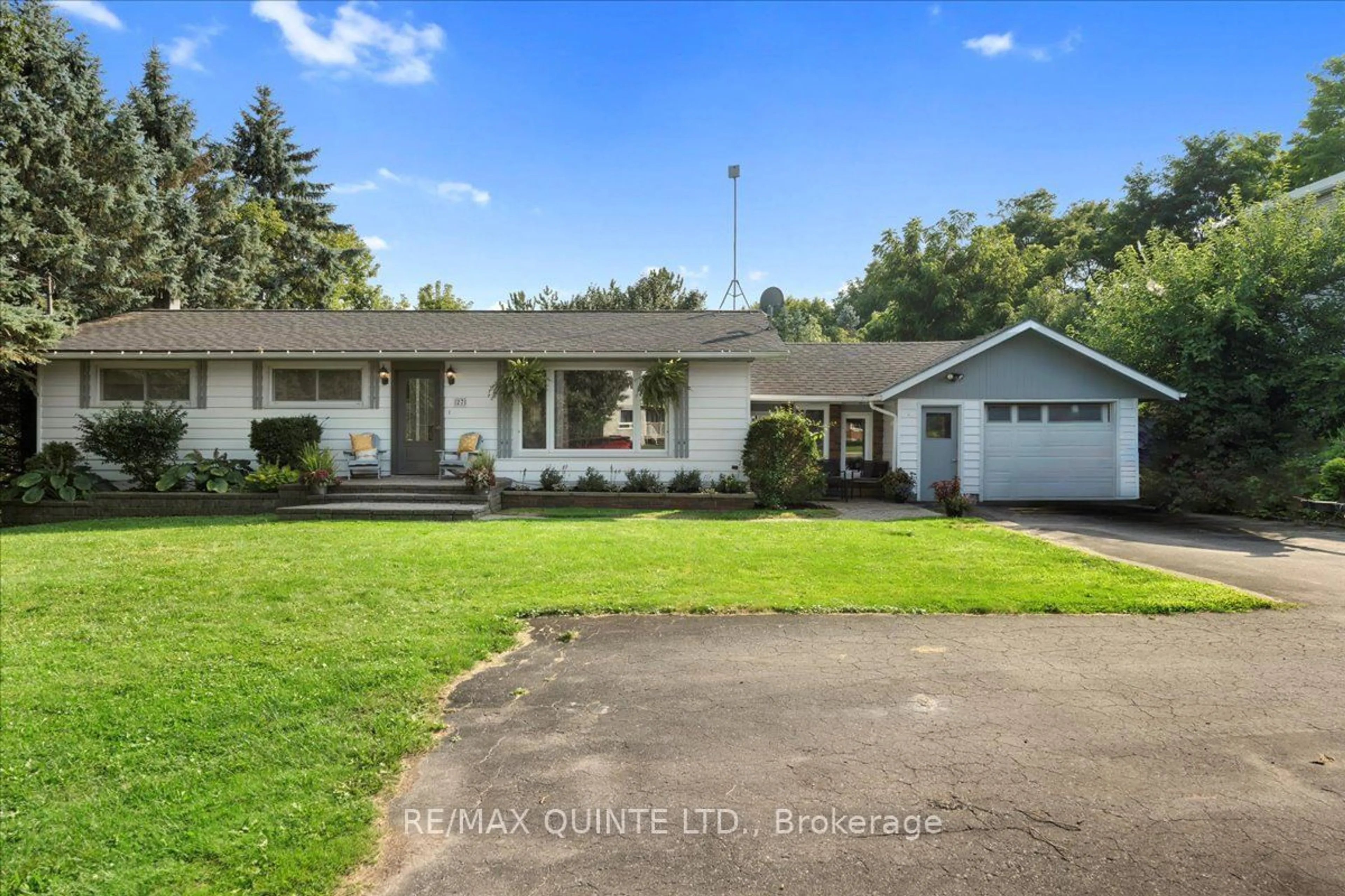 Frontside or backside of a home for 27 Downes Ave, Prince Edward County Ontario K0K 2T0