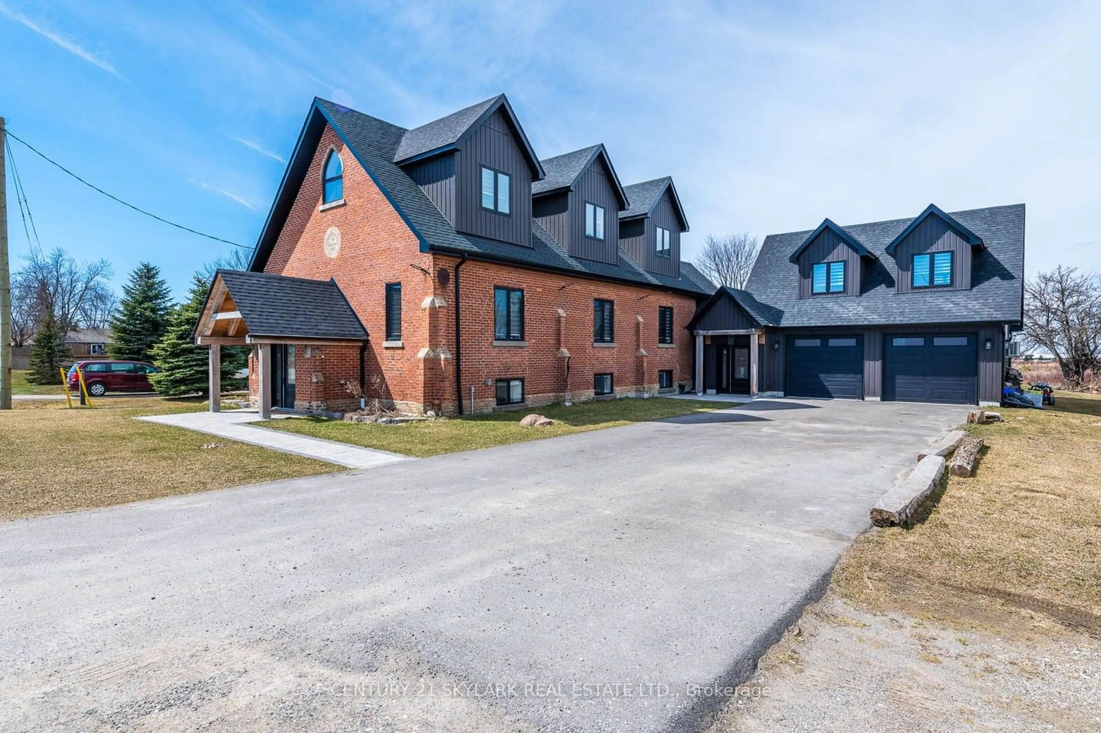 Home with brick exterior material for 63011 Dufferin Rd 3 Rd, East Garafraxa Ontario L9W 1J7