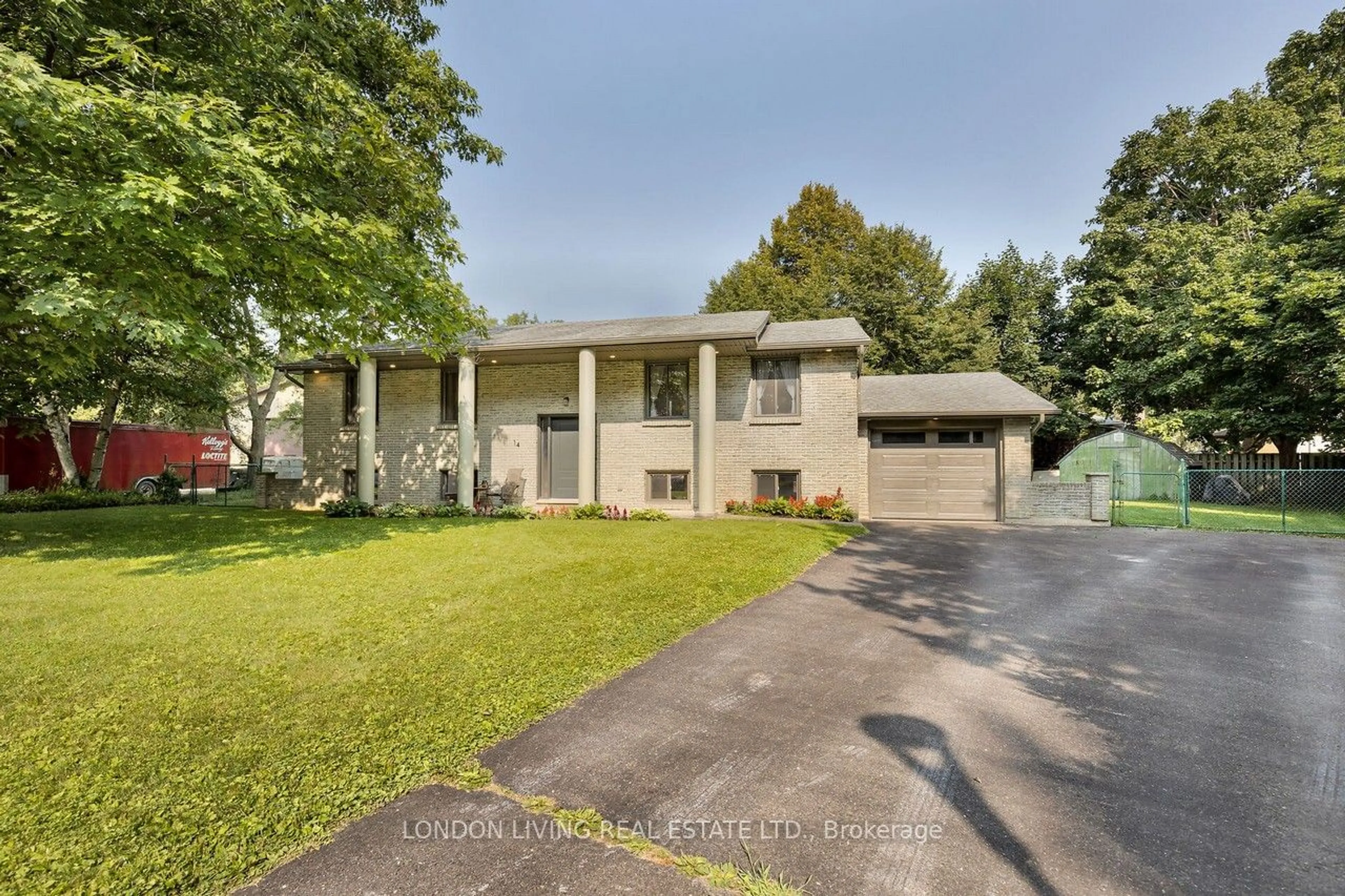 A pic from exterior of the house or condo, the street view for 14 Conway Crt, Zorra Ontario N0M 2M0