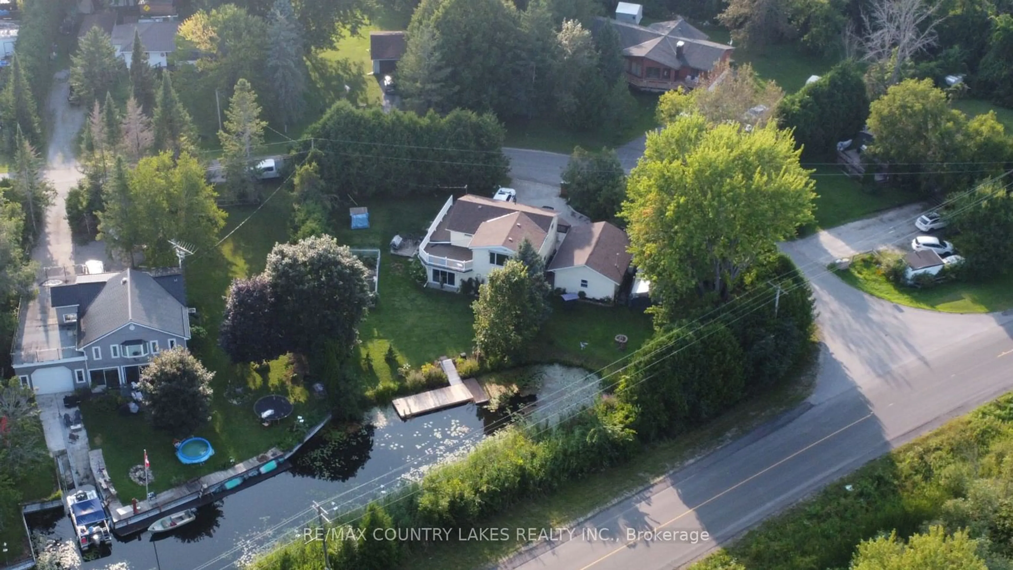 Frontside or backside of a home for 5 MacPherson Cres, Kawartha Lakes Ontario K0M 2B0