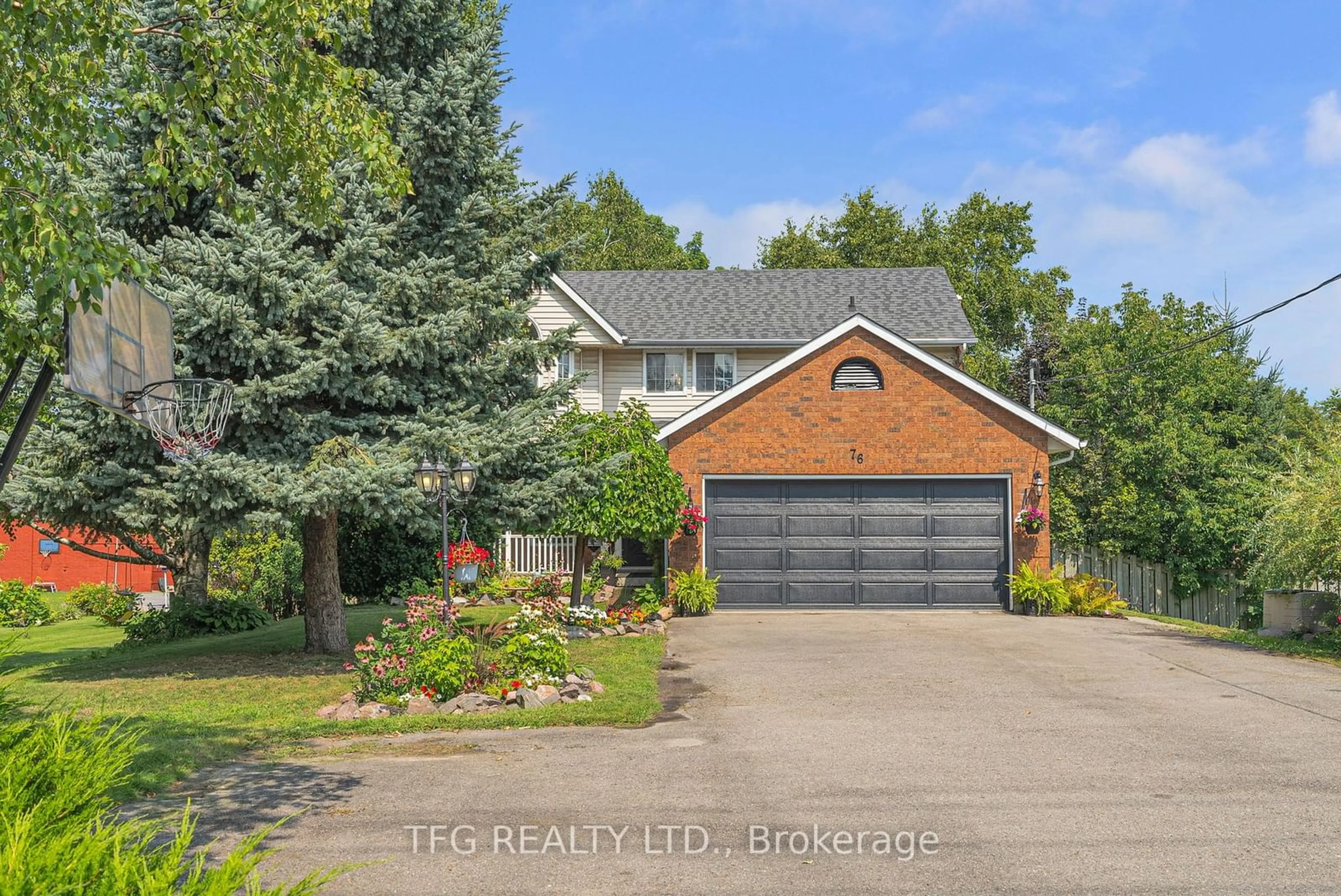 Frontside or backside of a home, the street view for 76 Molson St, Port Hope Ontario L1A 2J9