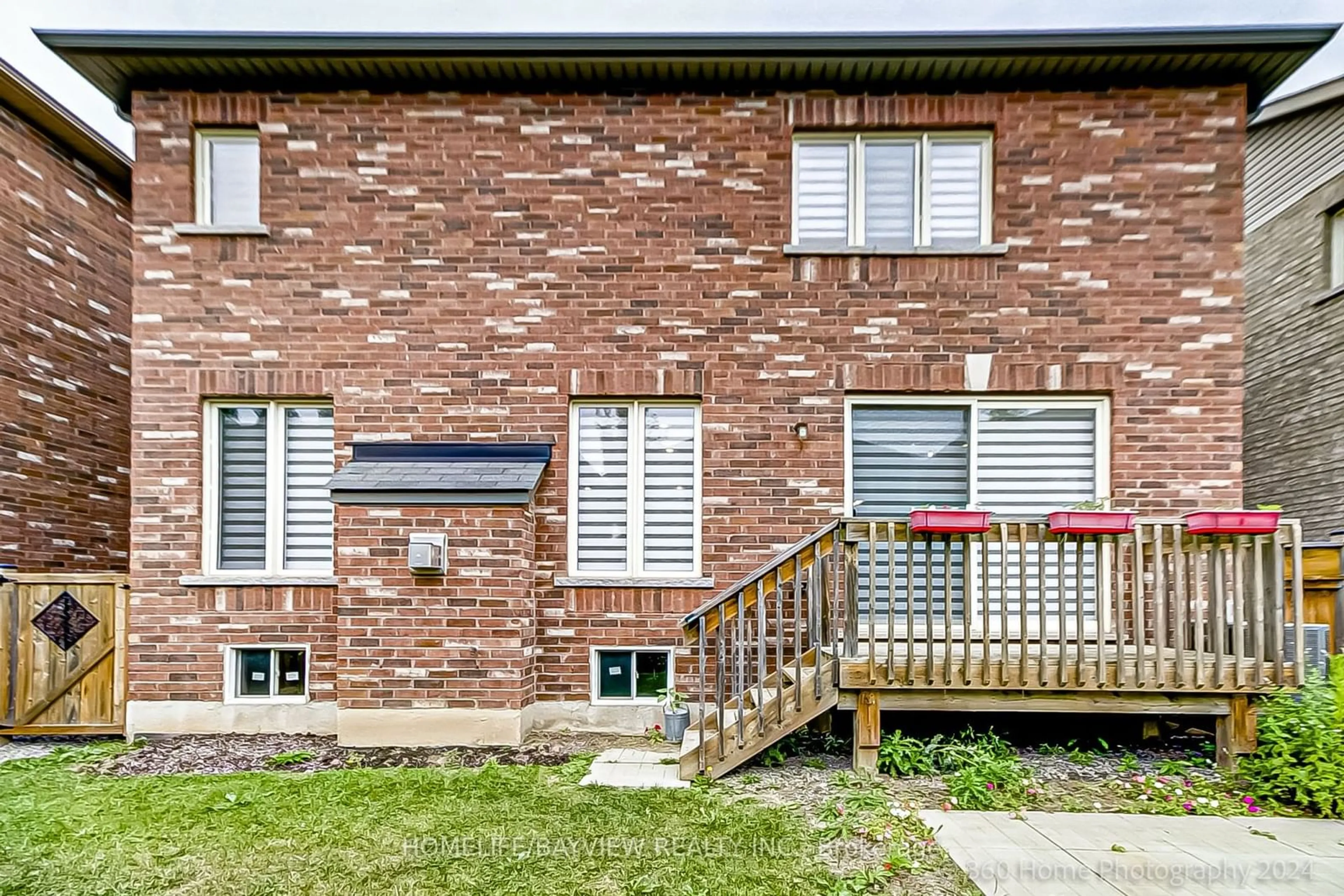 A pic from exterior of the house or condo for 23 Fingland Cres, Hamilton Ontario L8B 0S8