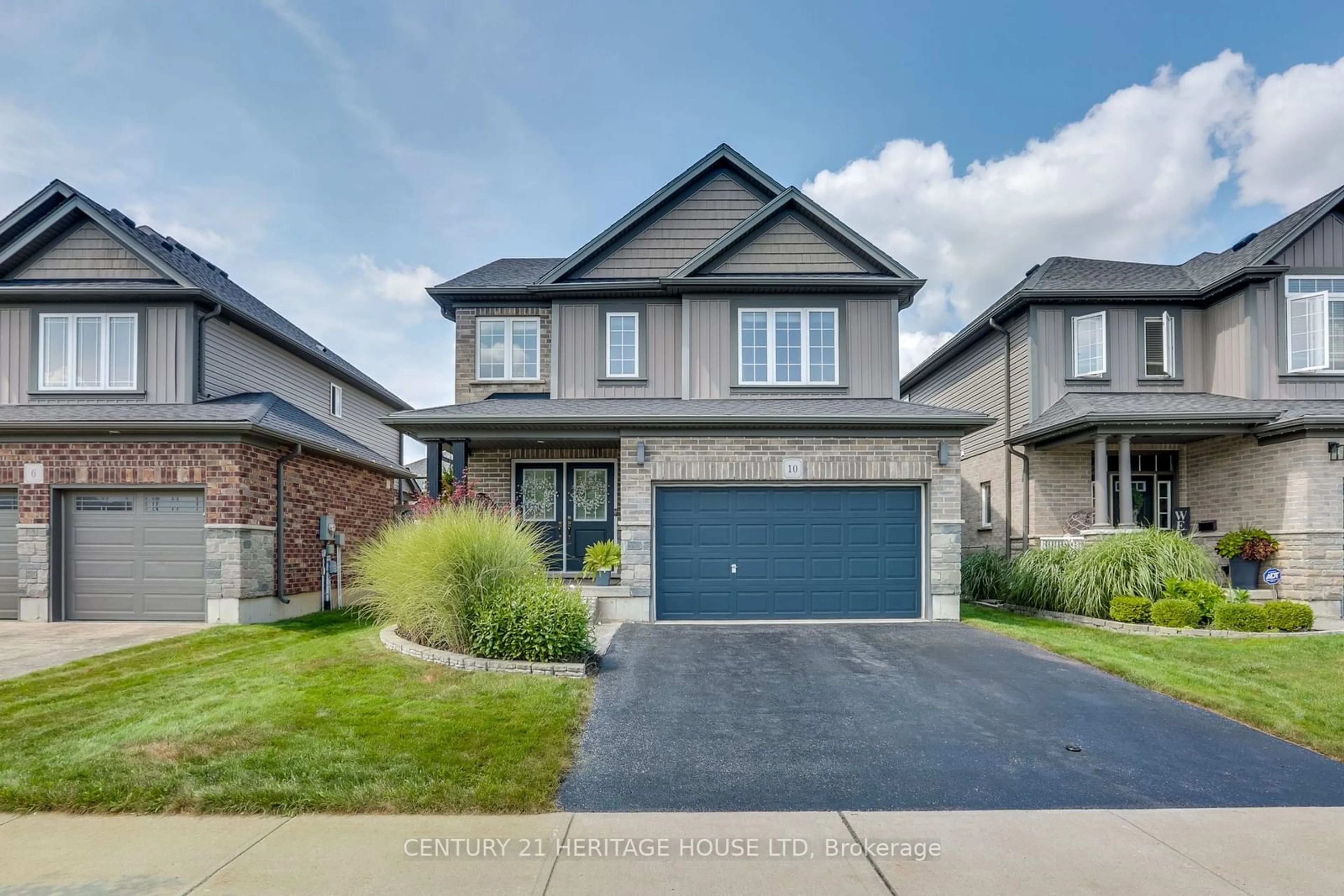 Frontside or backside of a home, the street view for 10 Fraser Dr, Stratford Ontario N5A 0C6