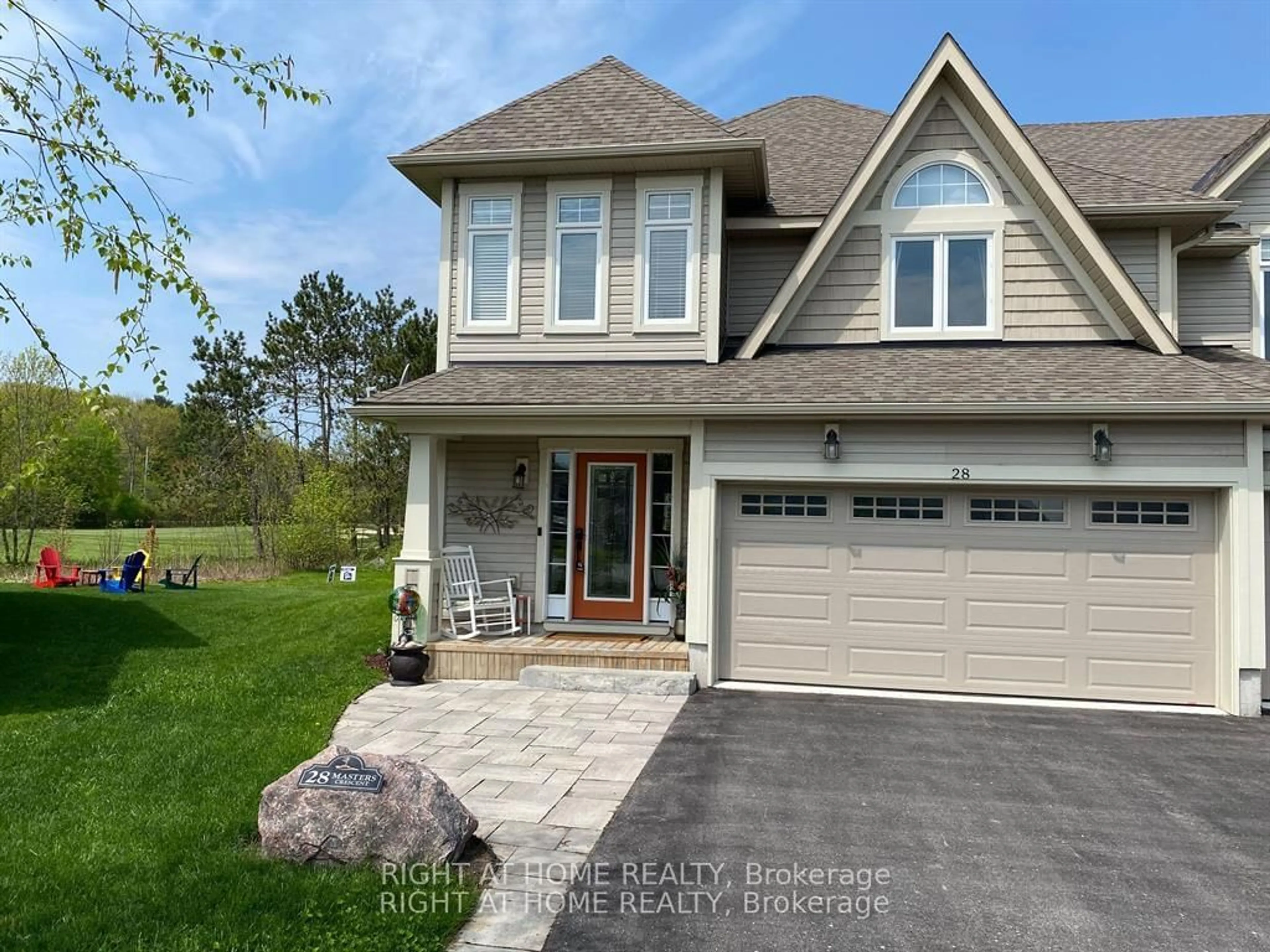 Home with vinyl exterior material for 28 Masters Cres, Georgian Bay Ontario L0K 1S0