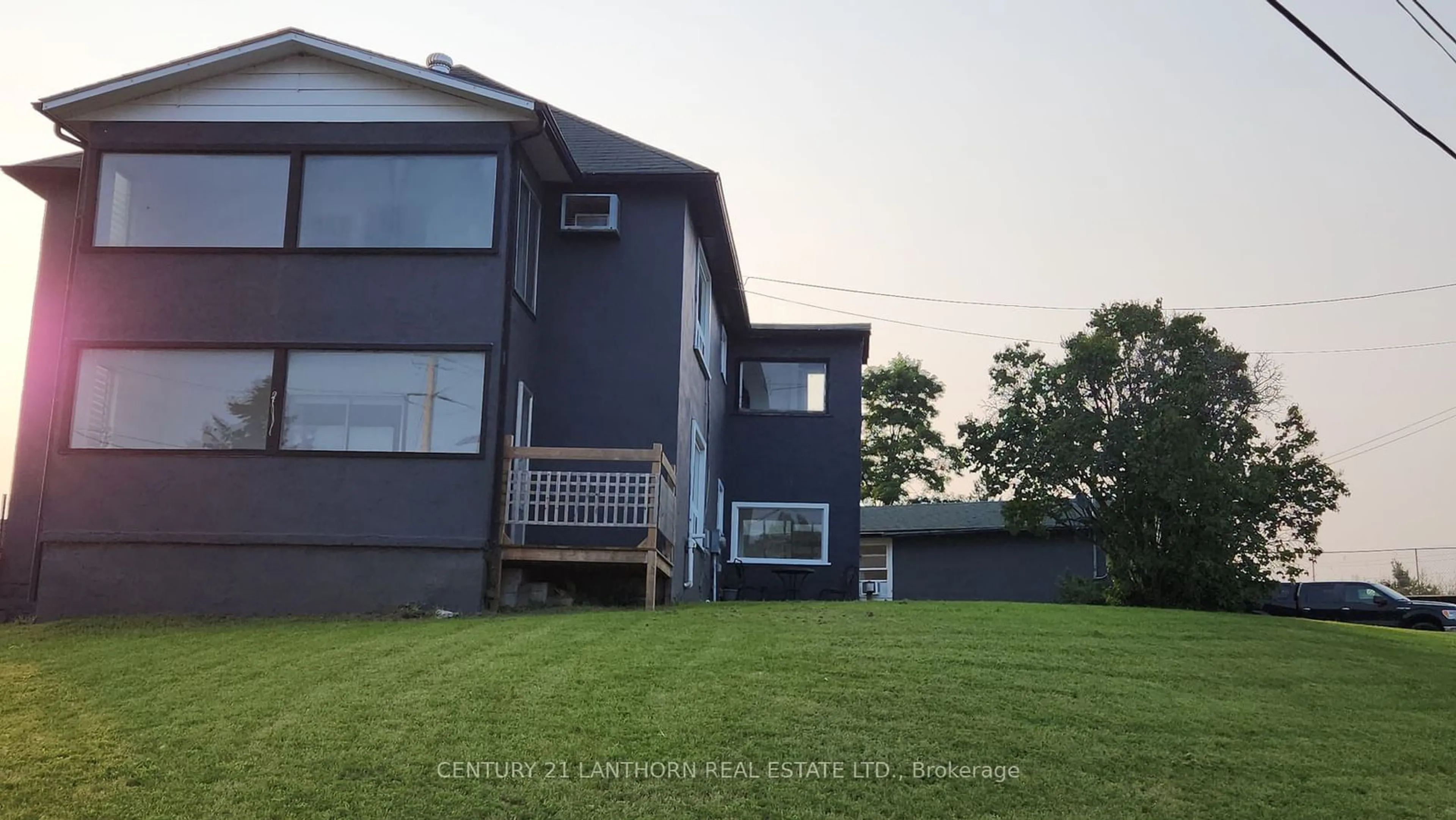 Frontside or backside of a home, cottage for 2024 Stockdale Rd, Quinte West Ontario K0K 2C0