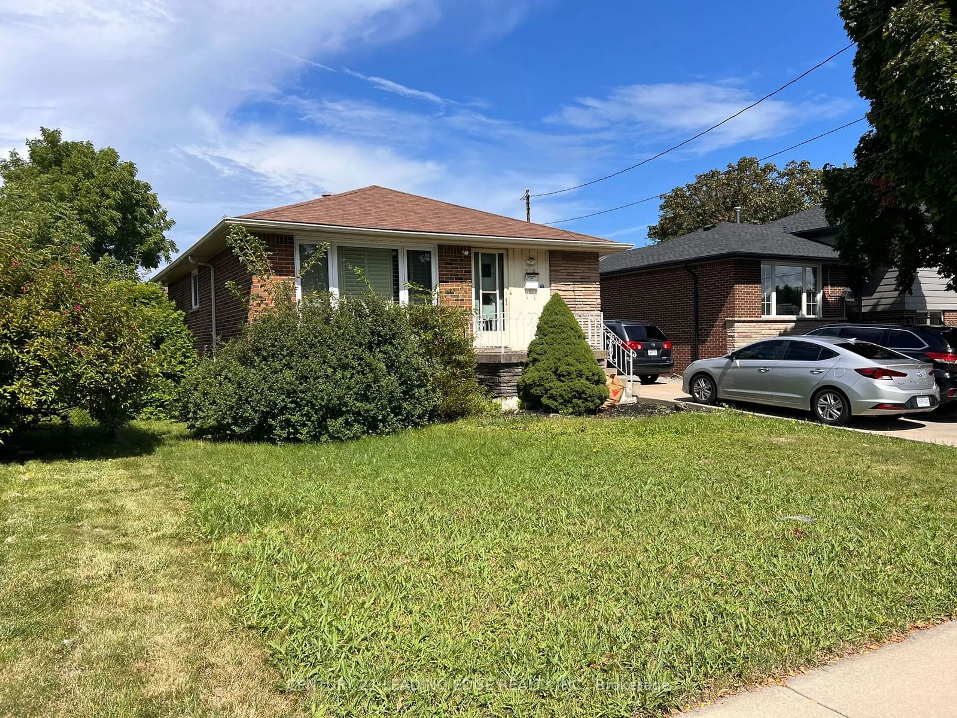 Frontside or backside of a home for 29 Cameo Ave, Hamilton Ontario L8V 2H2