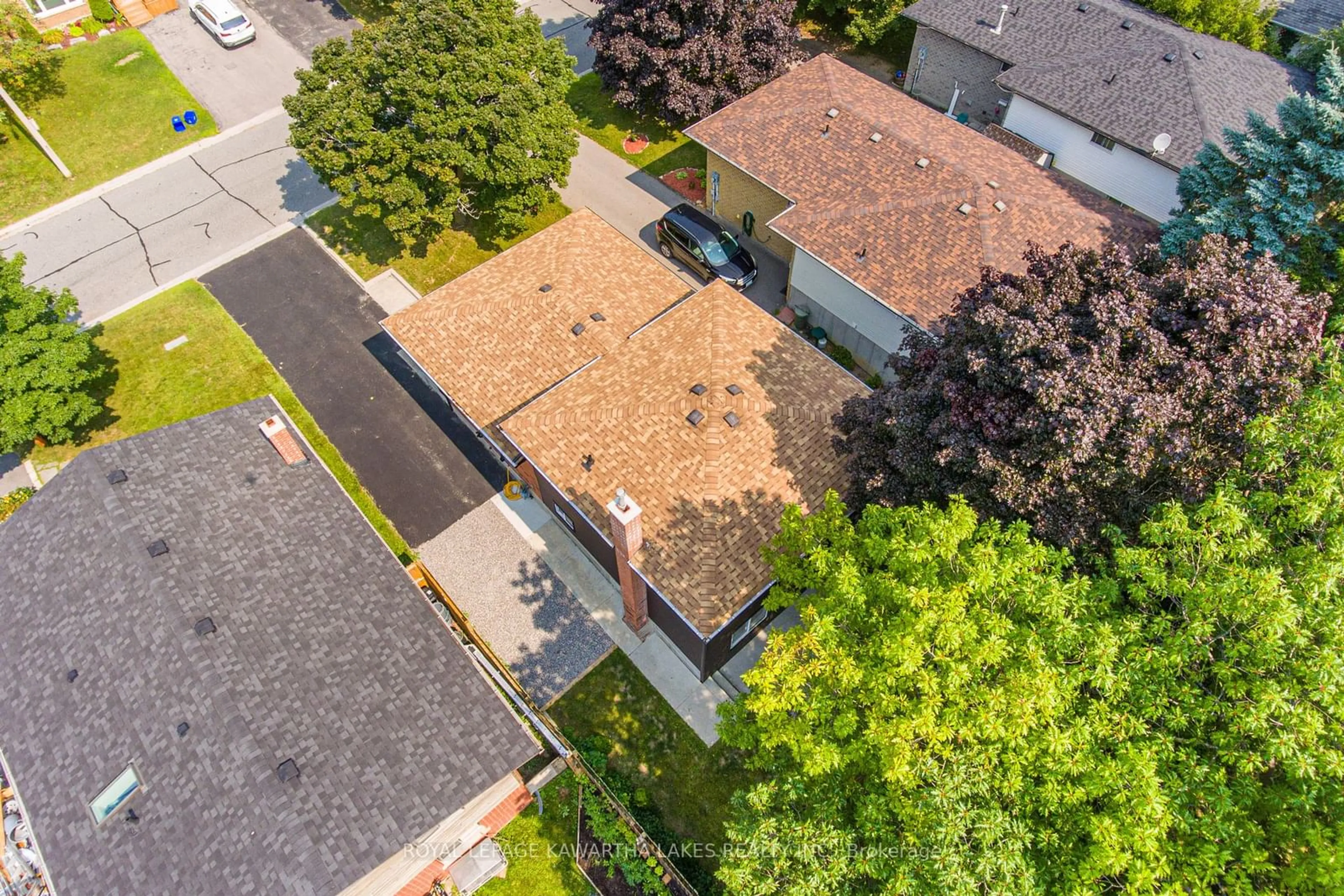 Frontside or backside of a home, the street view for 2177 Lynhaven Rd, Peterborough Ontario K9K 1W8