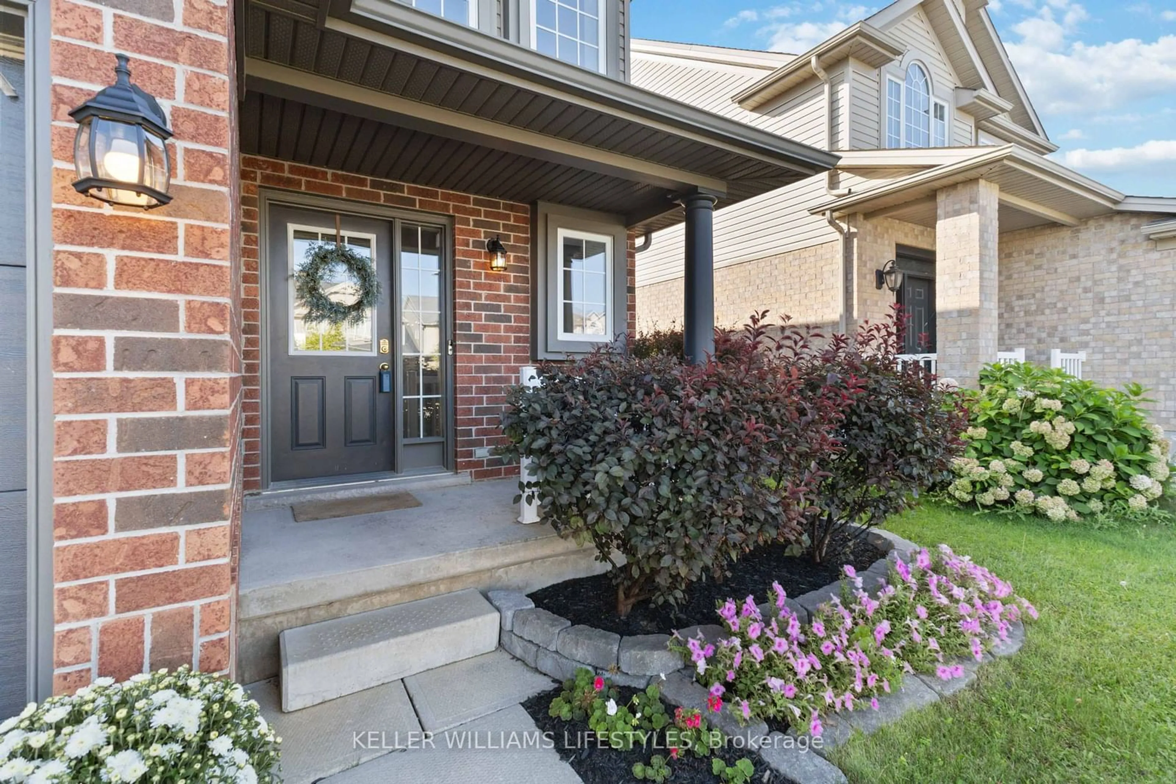 Home with brick exterior material for 3246 Paulpeel Ave, London Ontario N6L 0A1