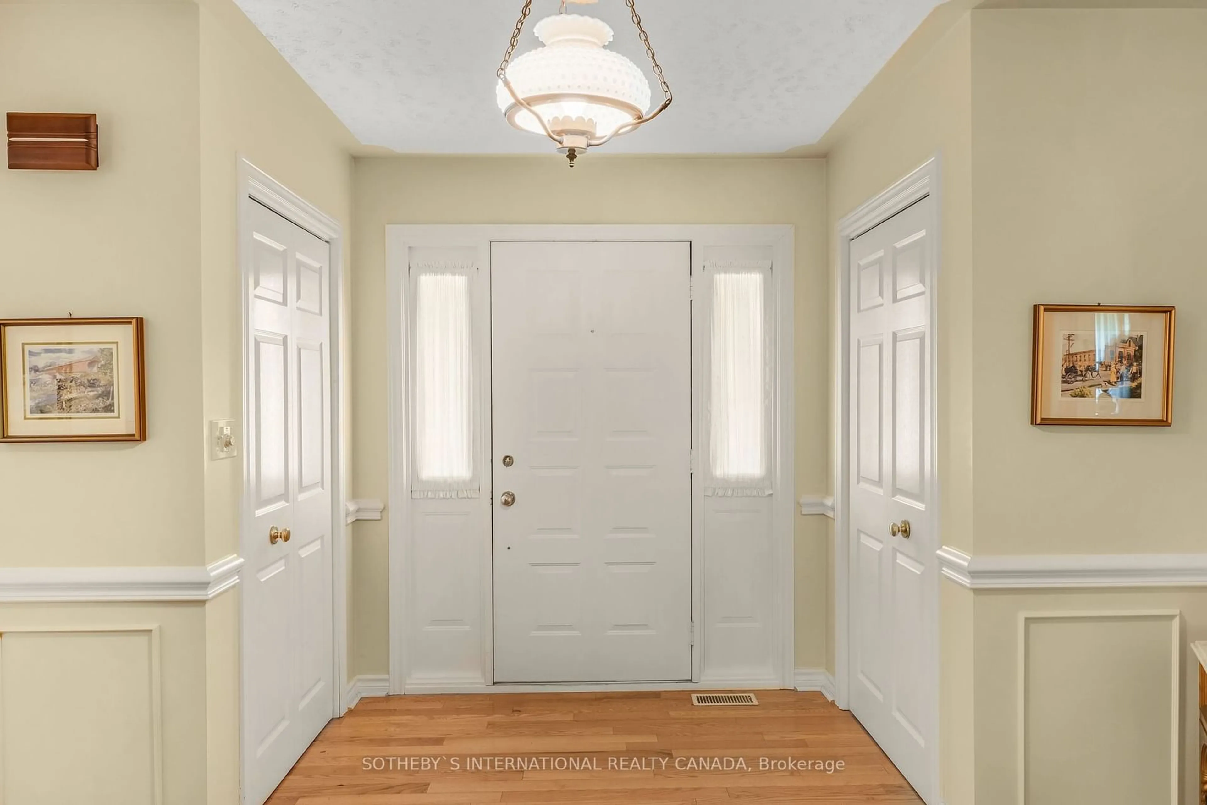 Indoor entryway, wood floors for 4807 County Rd 10, Port Hope Ontario L1A 3V5