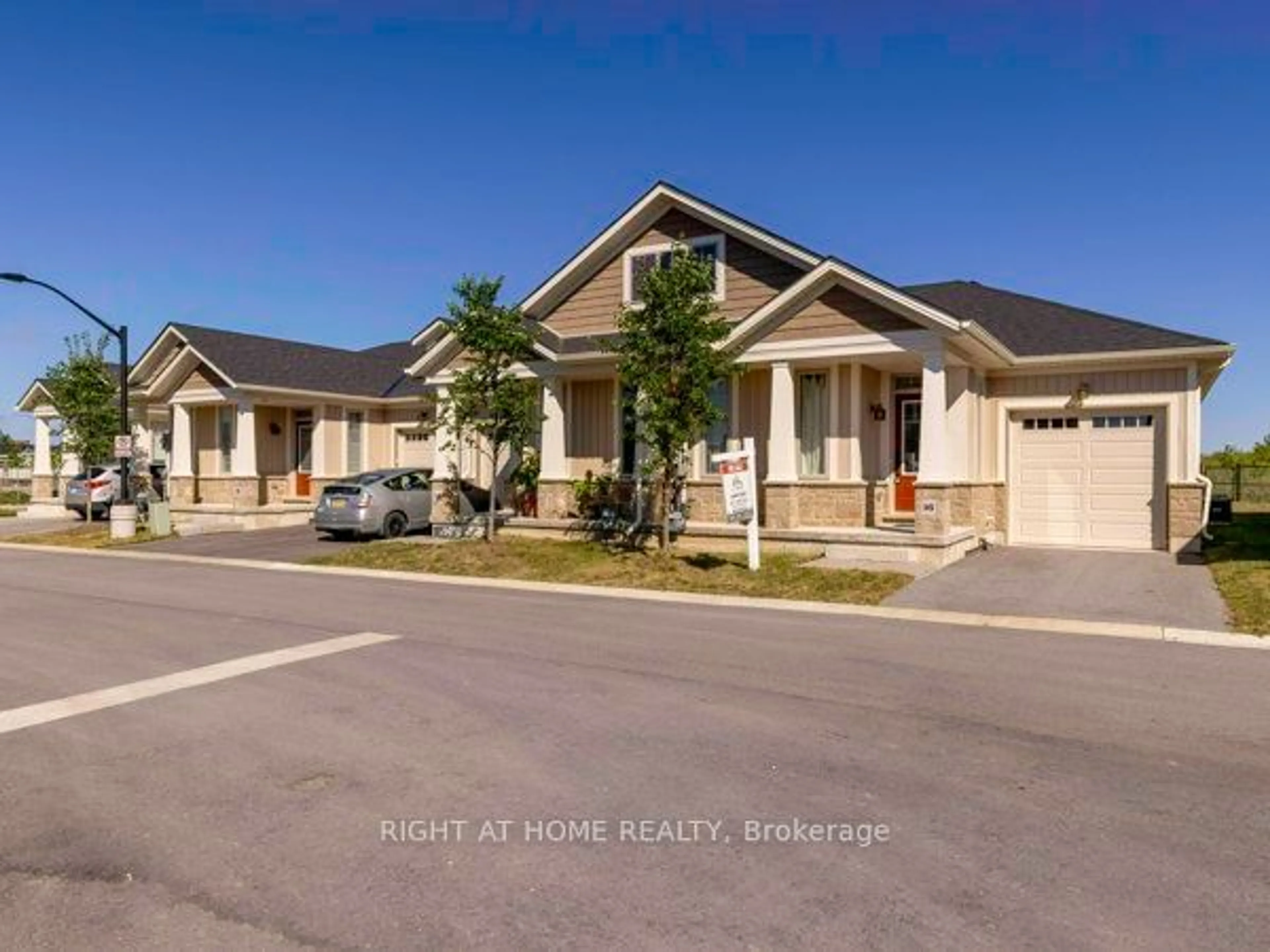 Frontside or backside of a home, the street view for 12 Noah Common, St. Catharines Ontario L2P 0G1