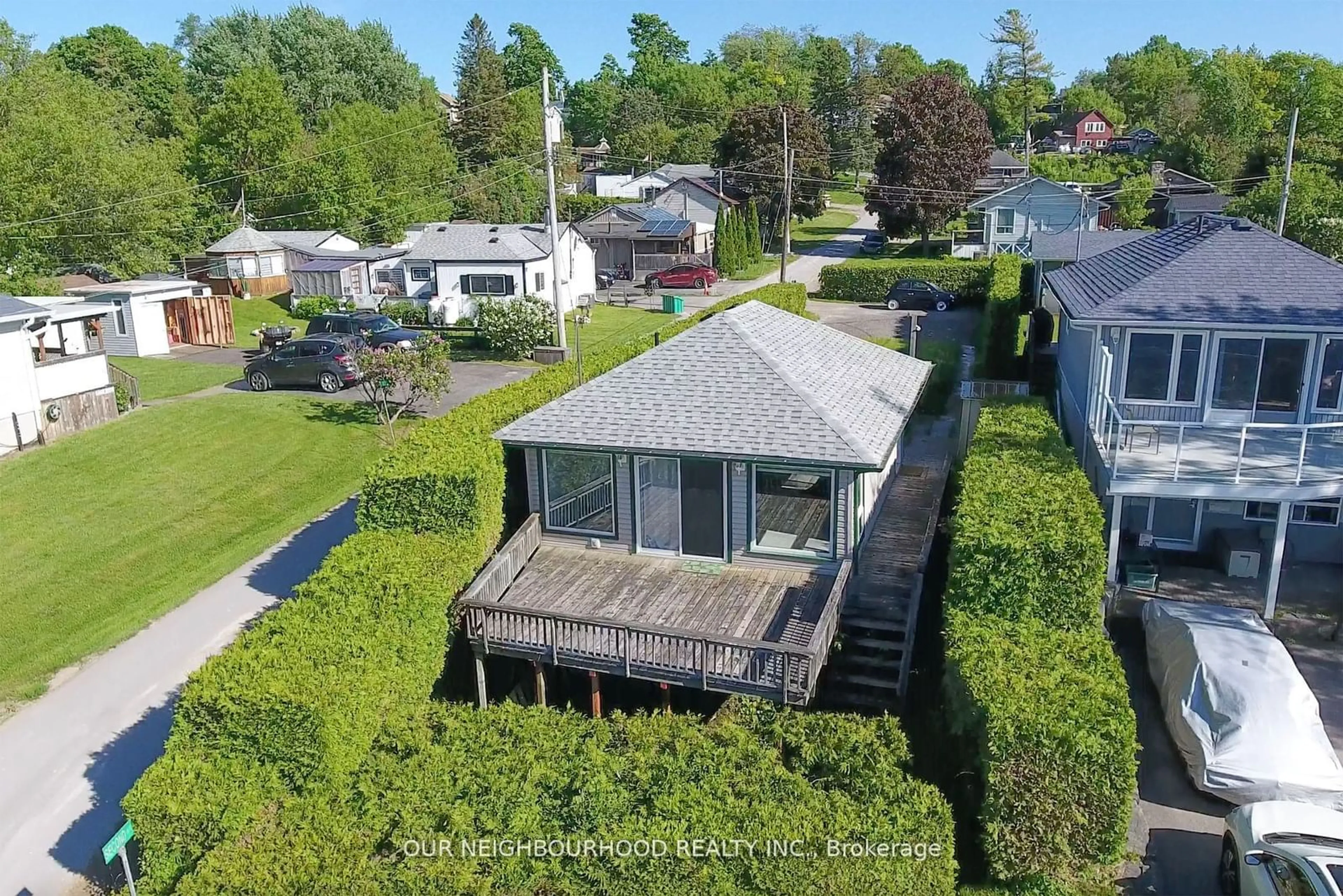 Frontside or backside of a home, cottage for 21 Second St, Kawartha Lakes Ontario K0M 1L0