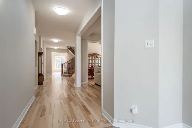 Additional property image - 508 Topper Woods Cres