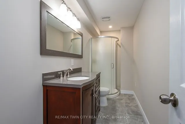 Additional property image - 508 Topper Woods Cres
