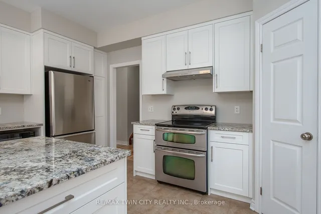 Additional property image - 508 Topper Woods Cres