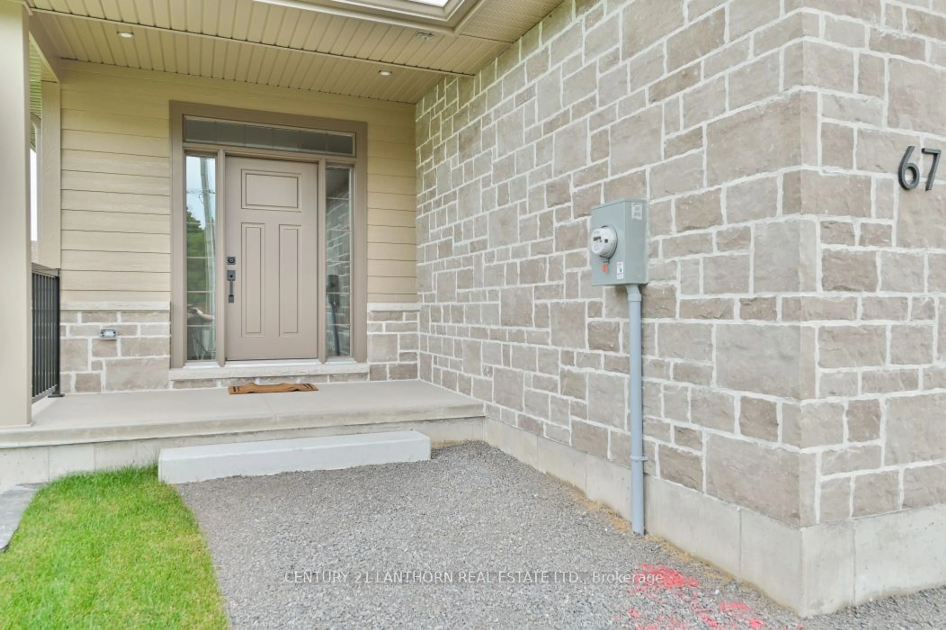 Indoor entryway, cement floor for 67 Seymour St, Centre Hastings Ontario K0K 2K0