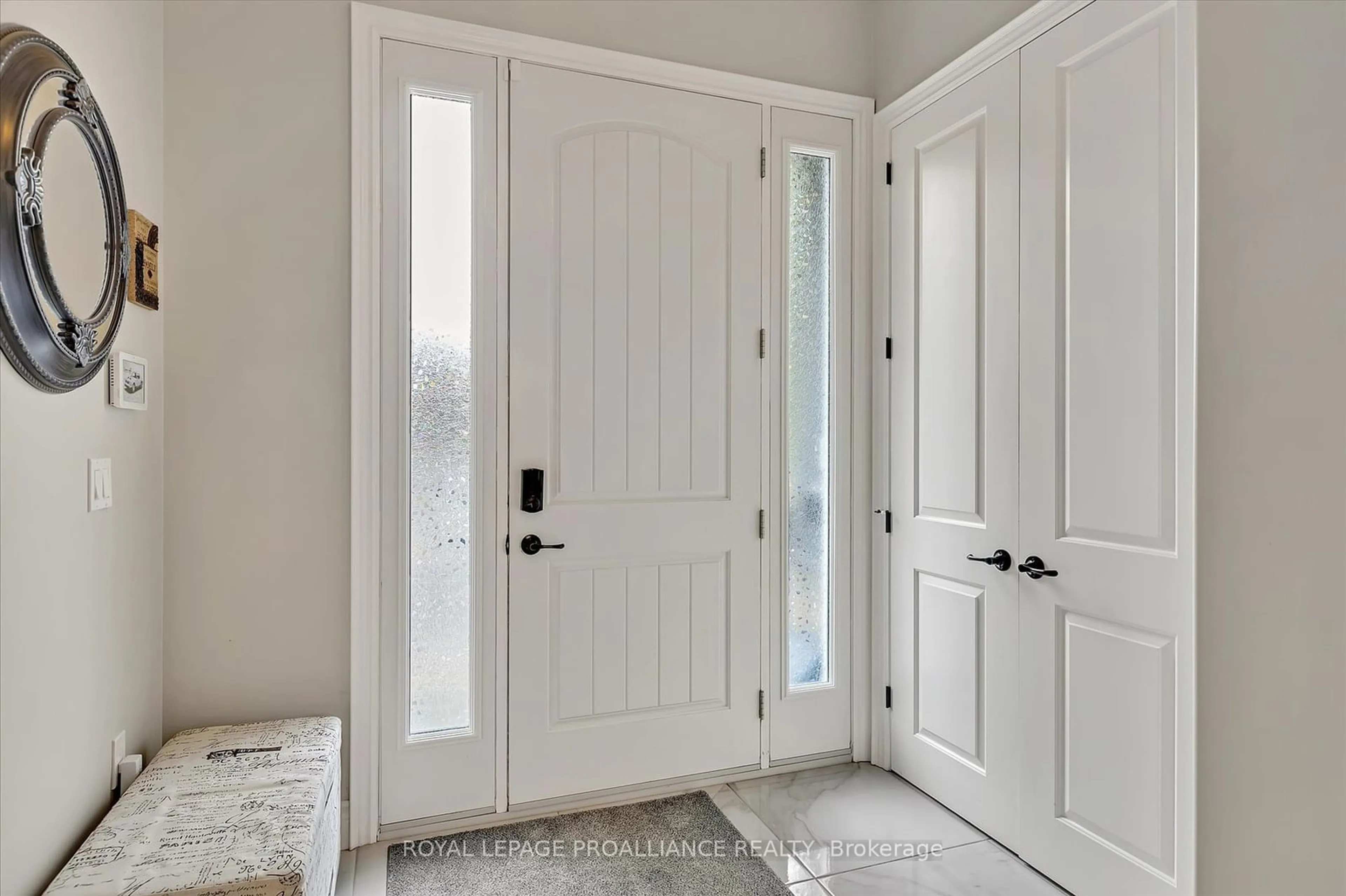 Indoor entryway, wood floors for 25 Brinton Dr, Peterborough Ontario K9J 8S9