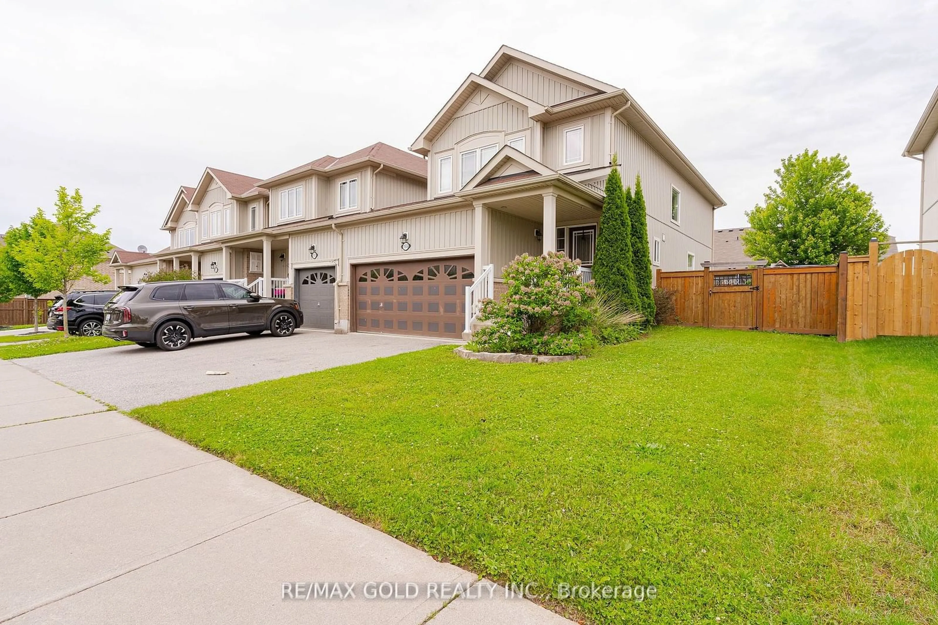 Frontside or backside of a home, the street view for 155 Thomas Ave, Brantford Ontario N3S 0C8