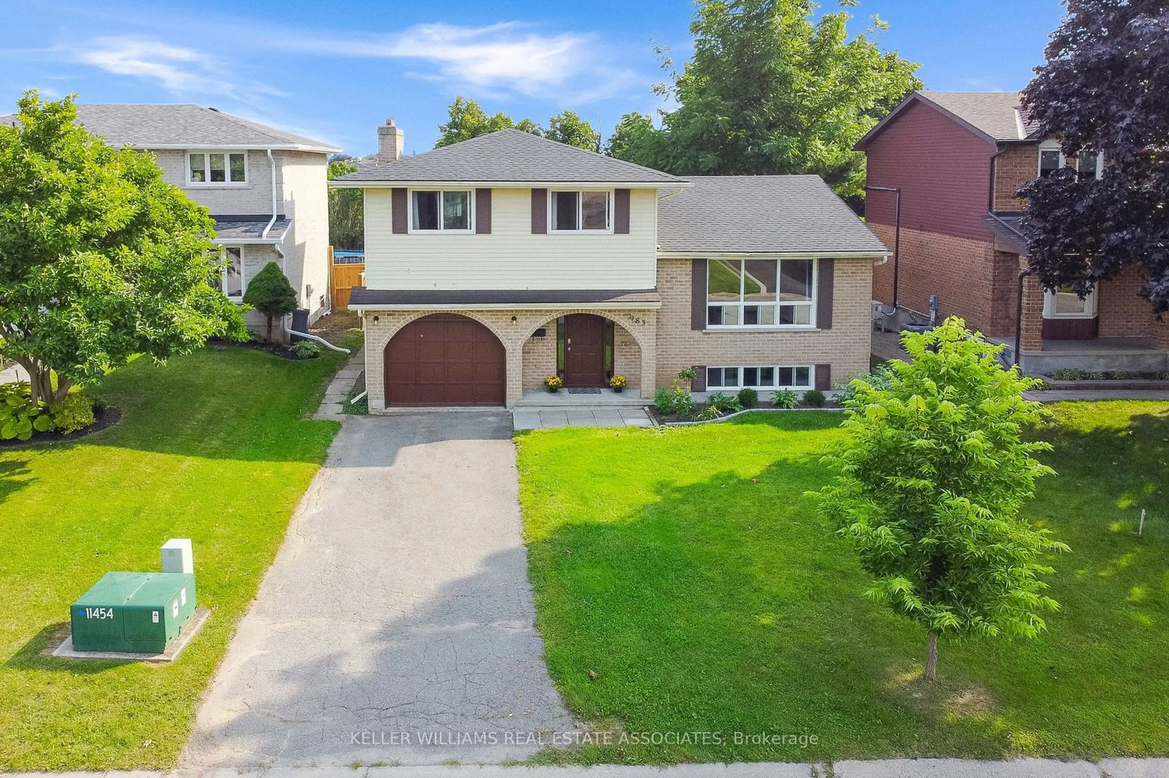 Frontside or backside of a home, the street view for 983 Westminster Pl, Kingston Ontario K7P 1R1