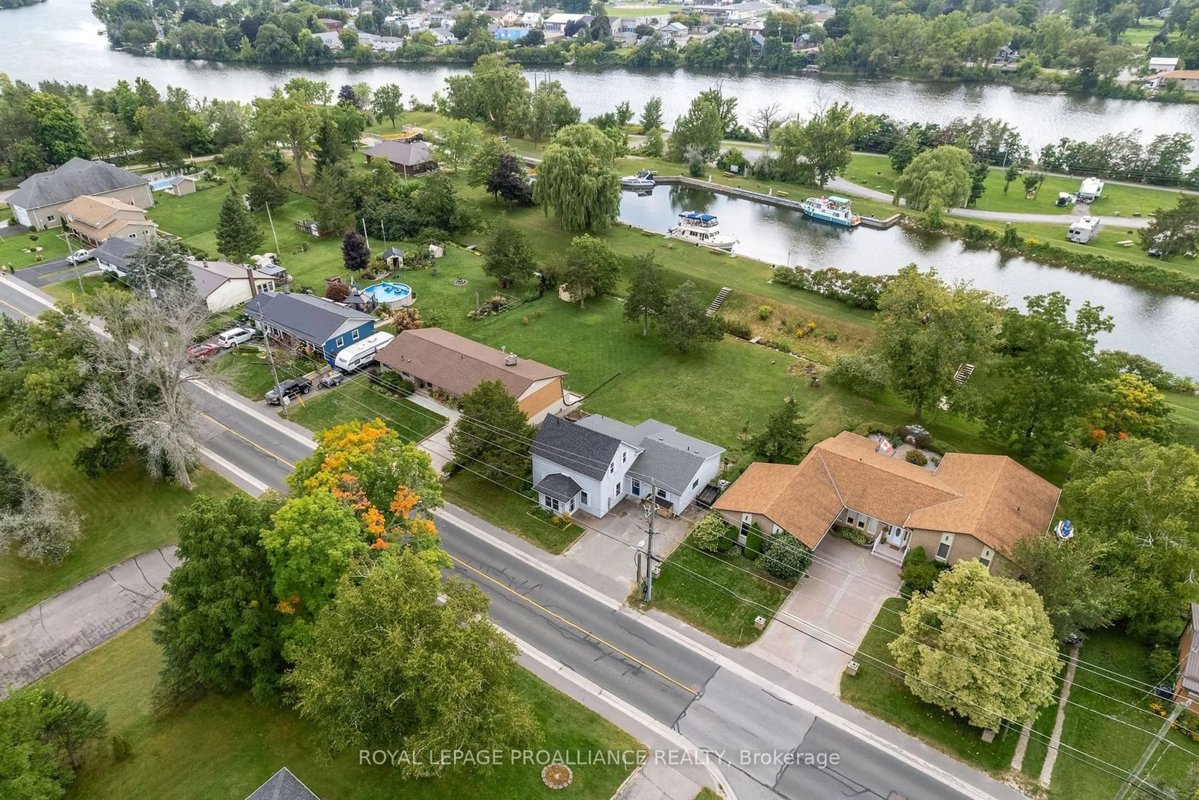 Lakeview for 241 Riverside Pkwy, Quinte West Ontario K0K 2C0